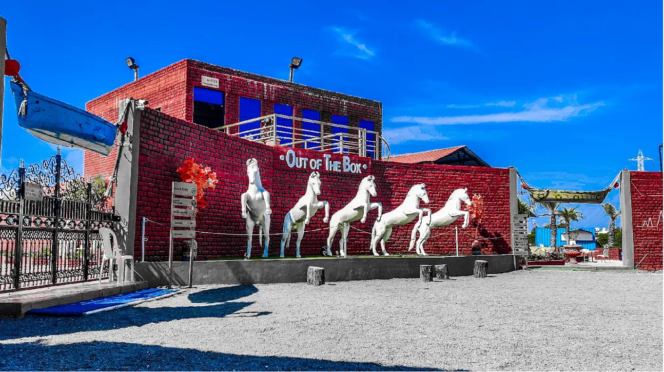 event-venue-Out of The Box – Amazement Park	